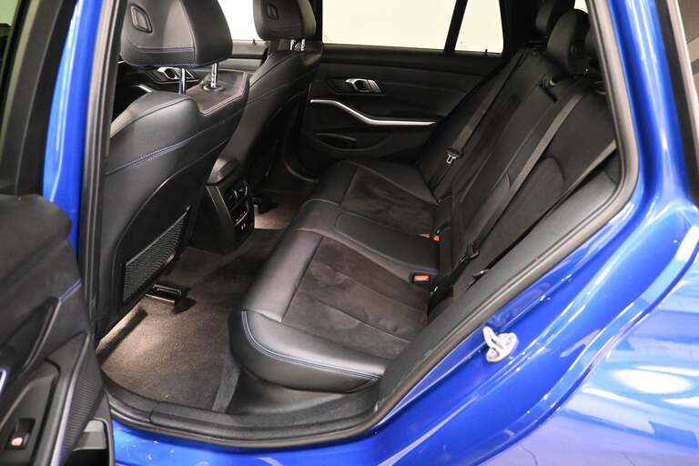 BMW 320e
