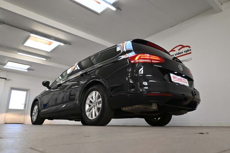 VW Passat