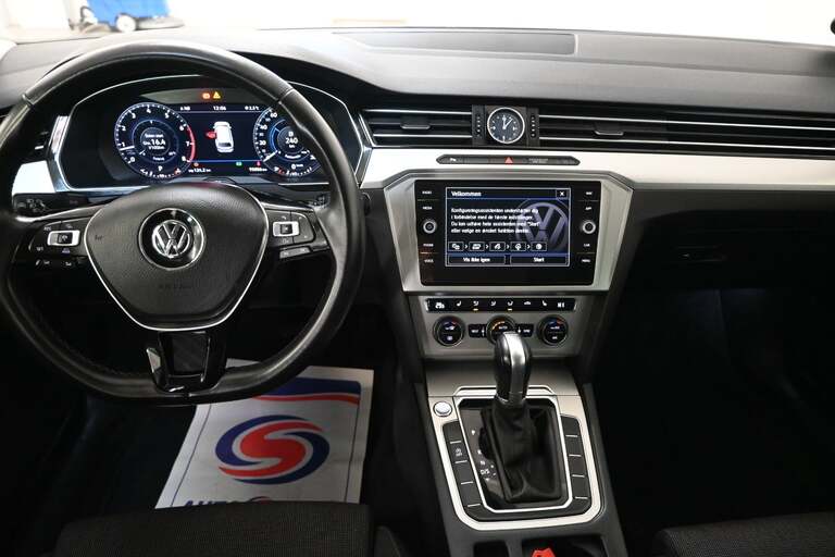 VW Passat