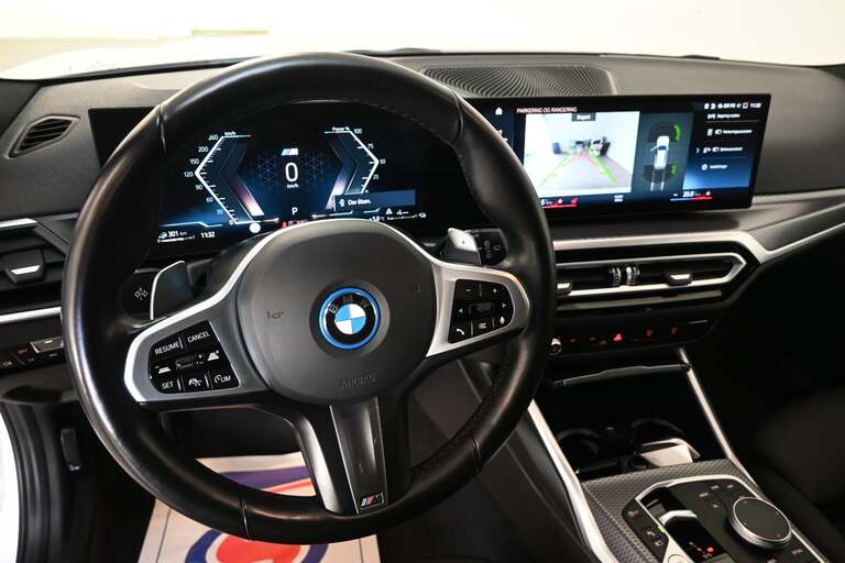 BMW 320e