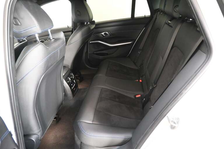 BMW 320e
