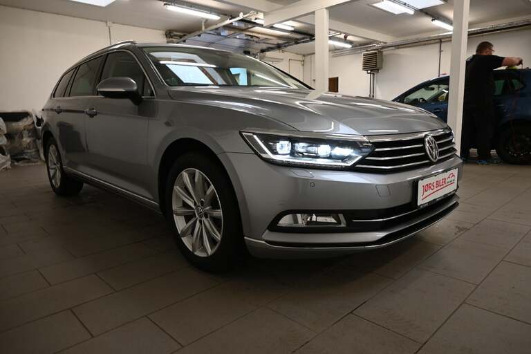 VW Passat