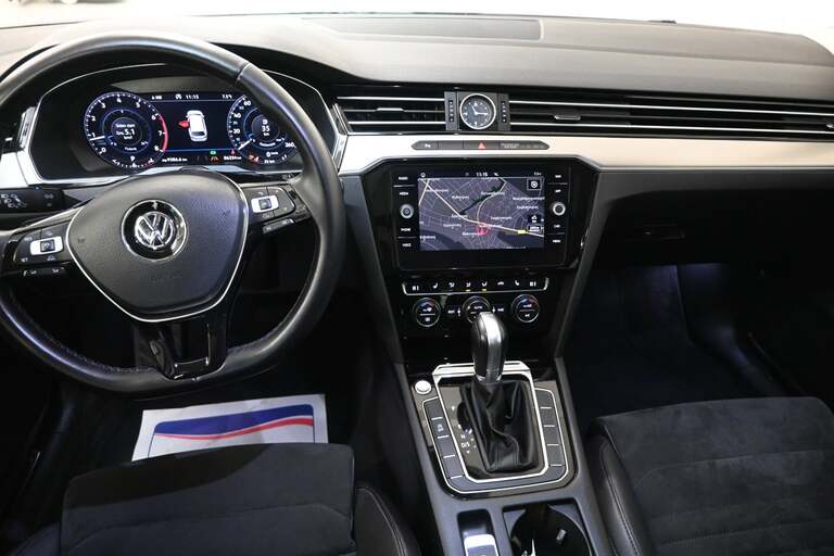 VW Passat