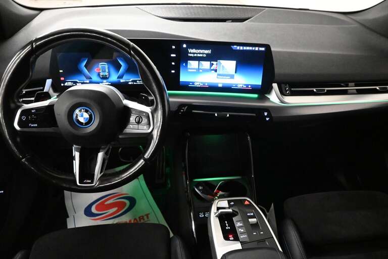 BMW 225e