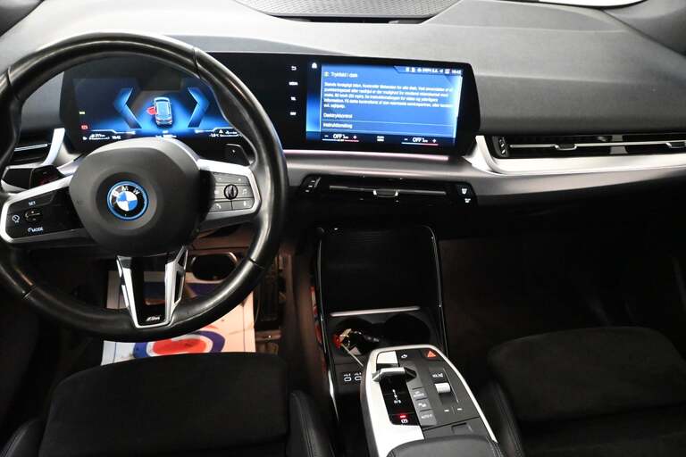 BMW 225e