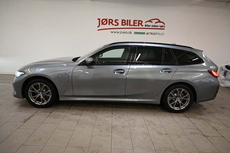 BMW 320e