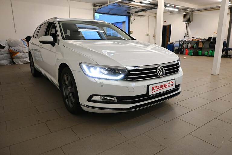 VW Passat