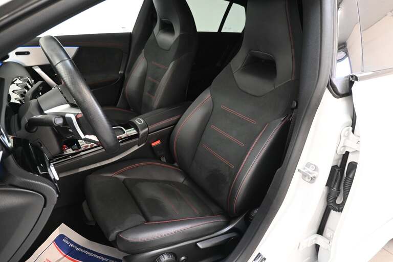 Mercedes CLA250 e