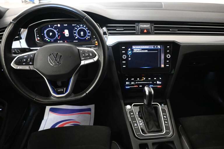 VW Passat