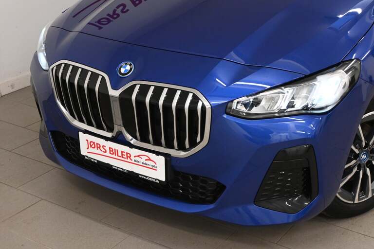 BMW 225e