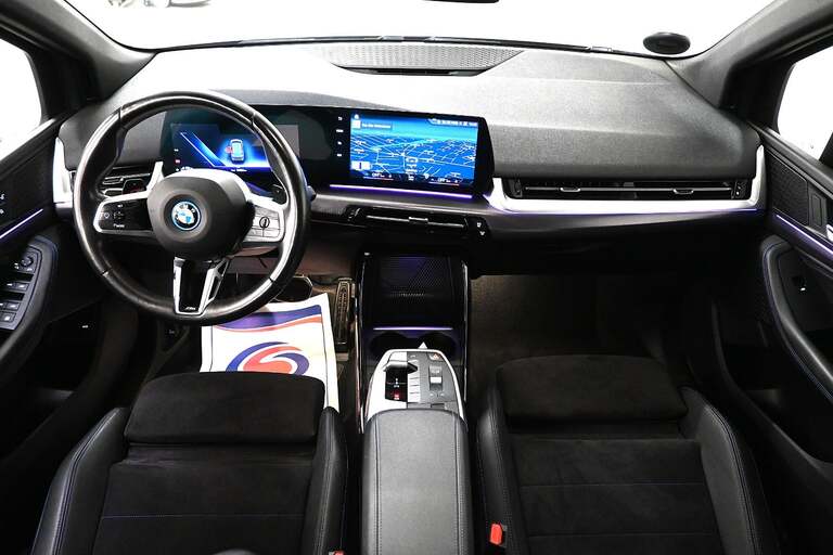 BMW 225e