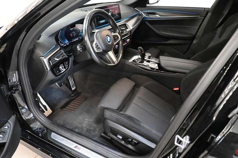 BMW 530e