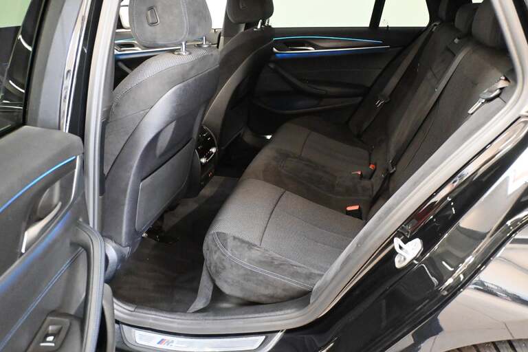 BMW 530e