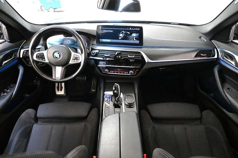 BMW 530e