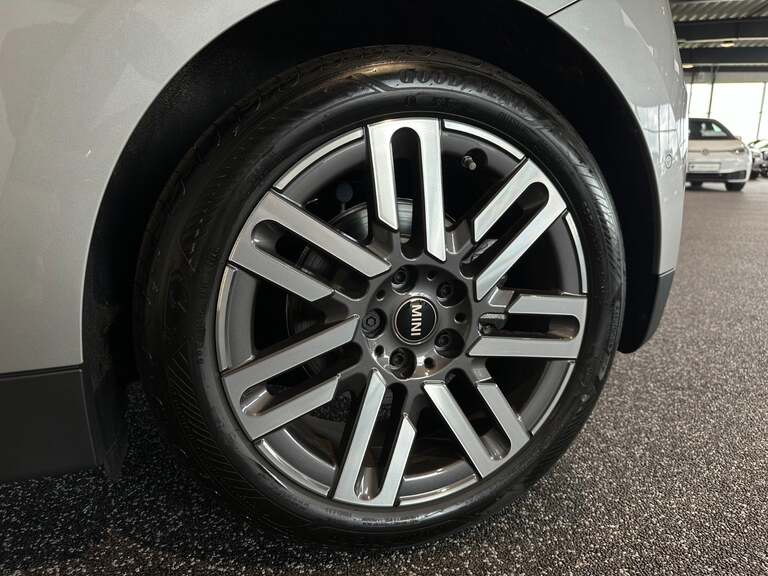 MINI Cooper E