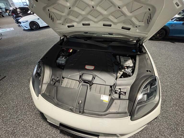 Porsche Cayenne Turbo