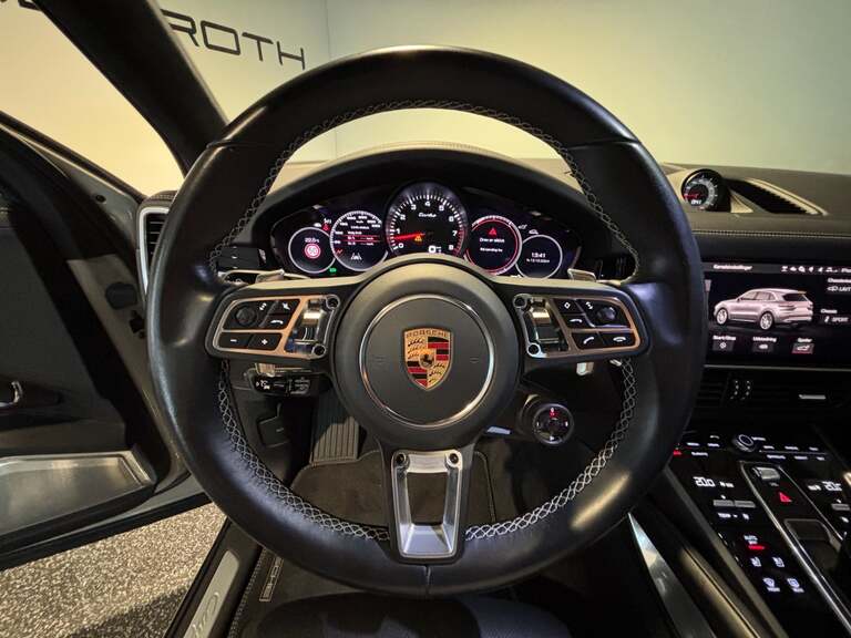 Porsche Cayenne Turbo