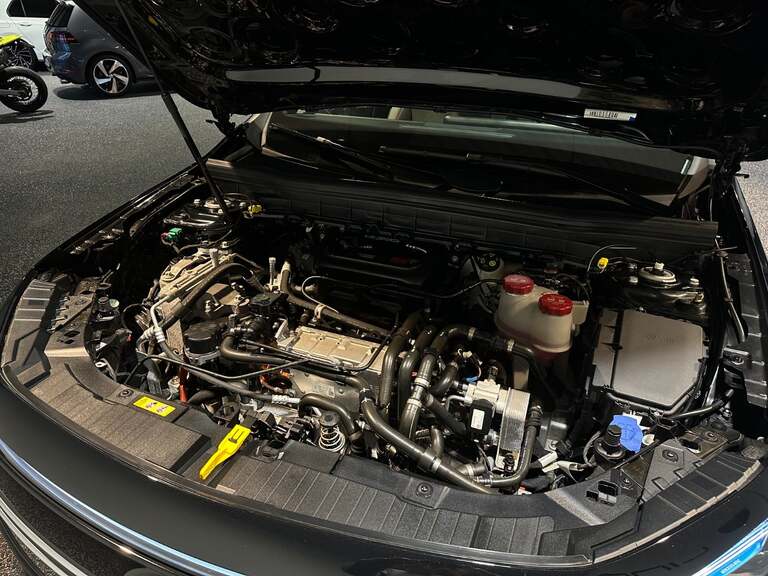 Mercedes EQB350