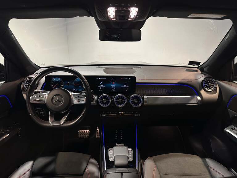 Mercedes EQB350