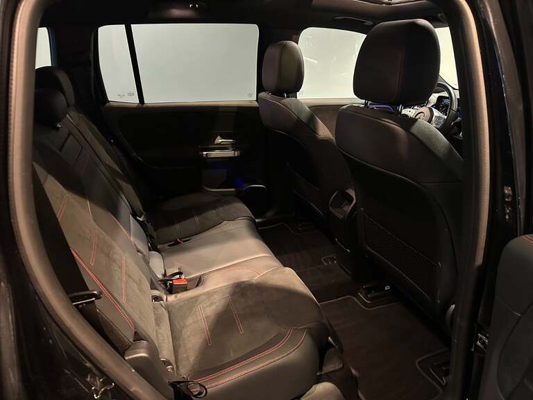 Mercedes EQB350