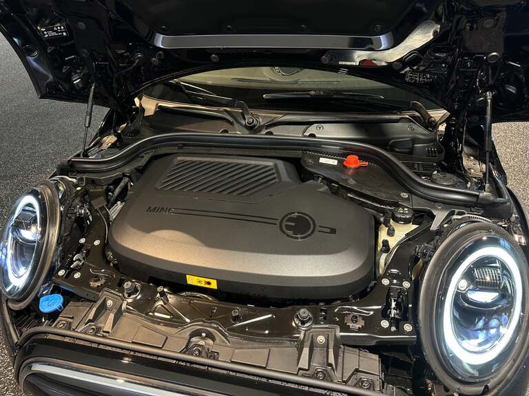 MINI Cooper SE
