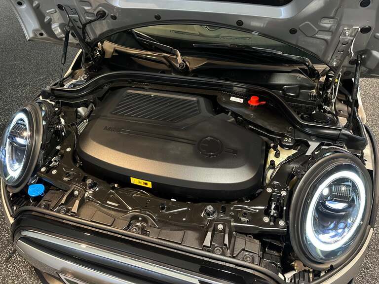 MINI Cooper SE