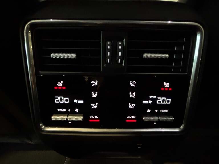 Porsche Cayenne Turbo