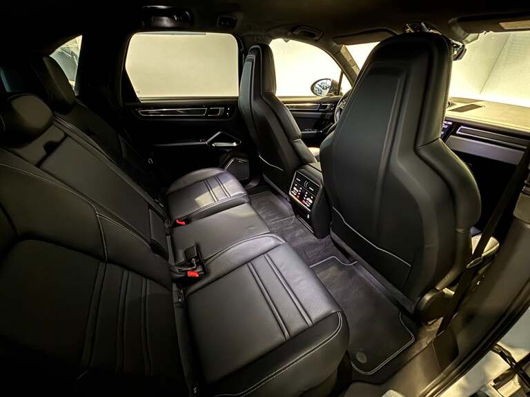 Porsche Cayenne Turbo