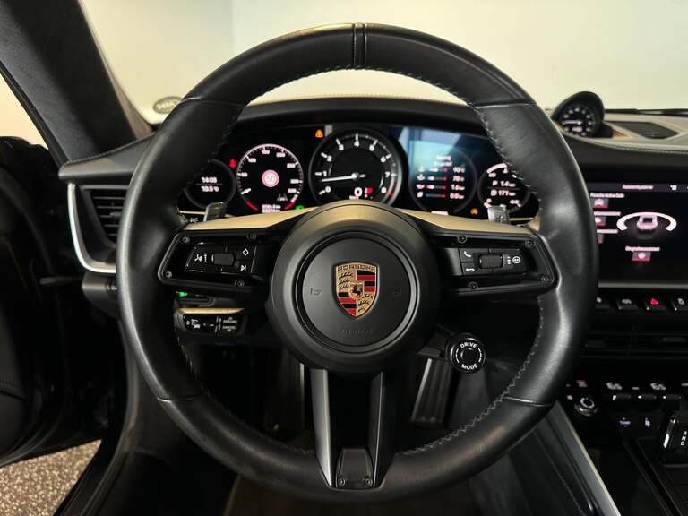Porsche 911 Carrera 4S