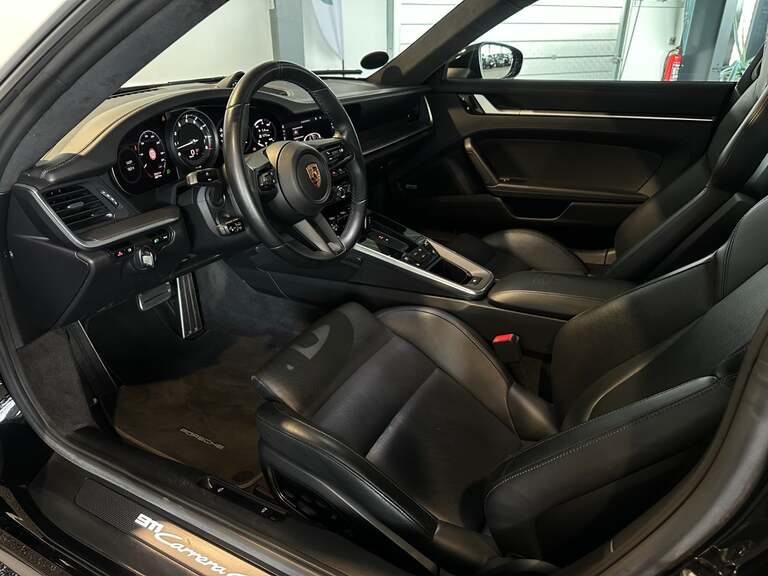 Porsche 911 Carrera 4S