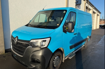 Renault Master IV T33