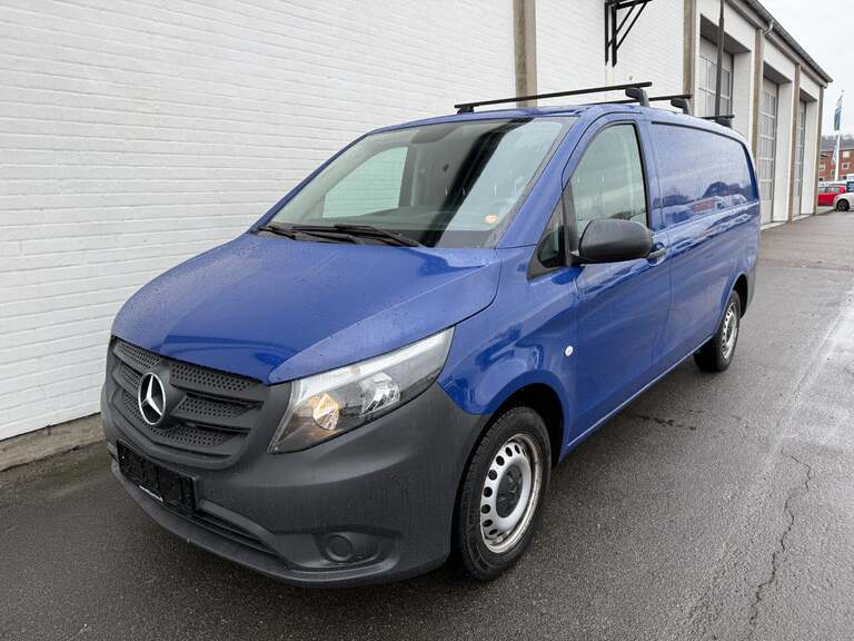 Mercedes Vito 109