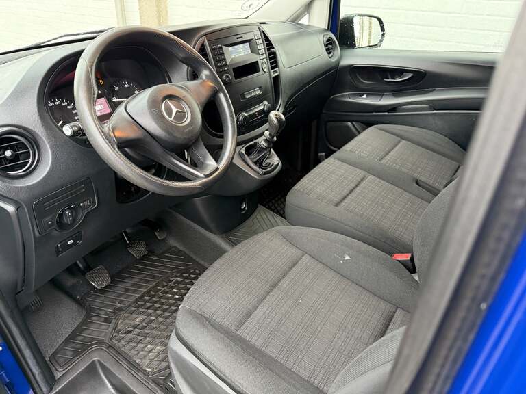 Mercedes Vito 109