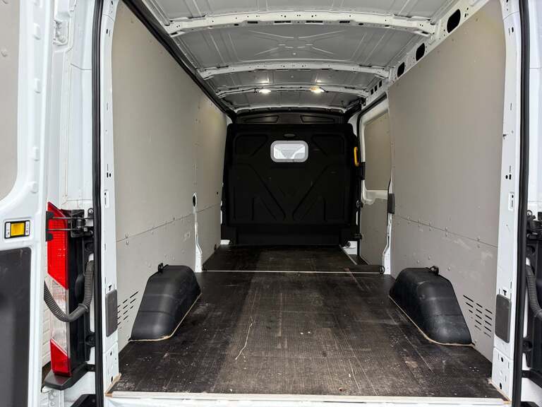Ford Transit 350 L3 Van
