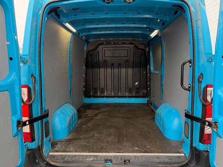 Renault Master IV T33