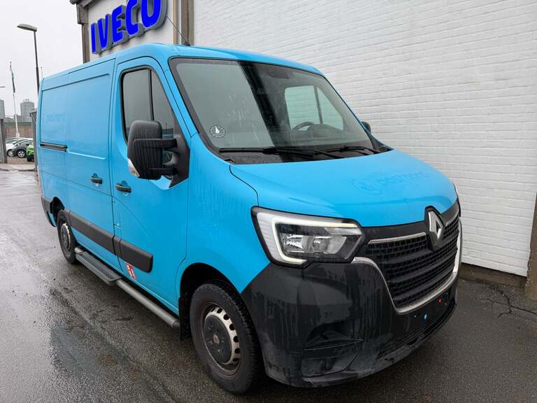 Renault Master IV T33