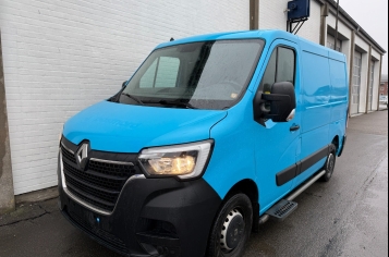 Renault Master IV T33
