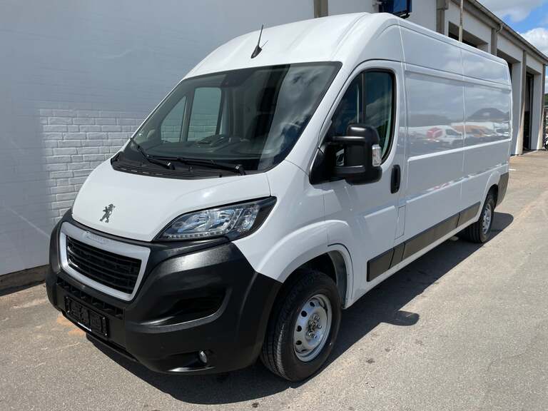 Peugeot Boxer 335