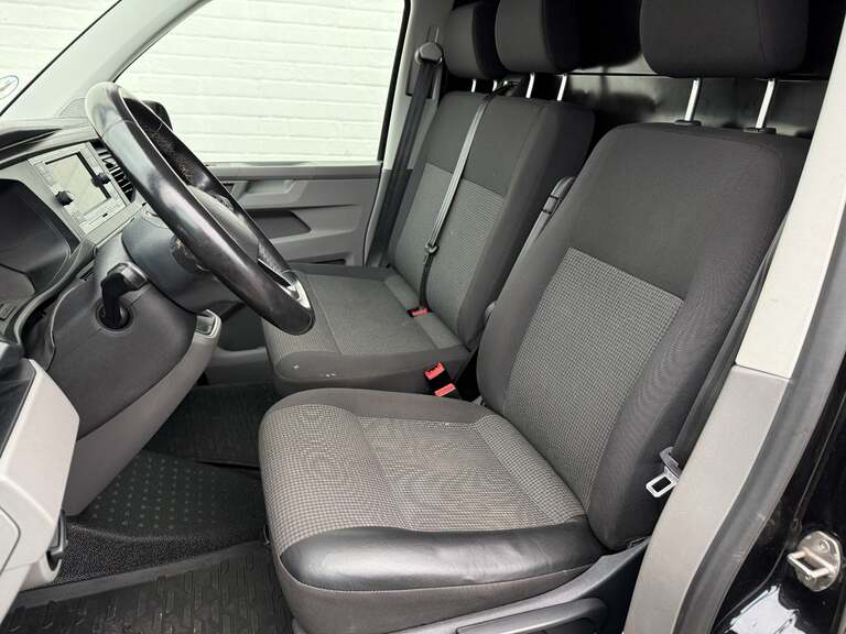 VW Transporter