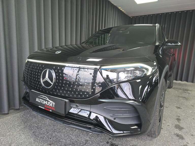 Mercedes EQB250+