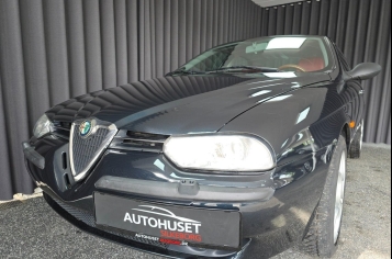 Alfa Romeo 156