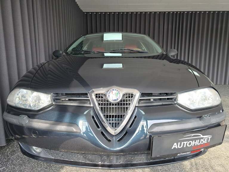 Alfa Romeo 156