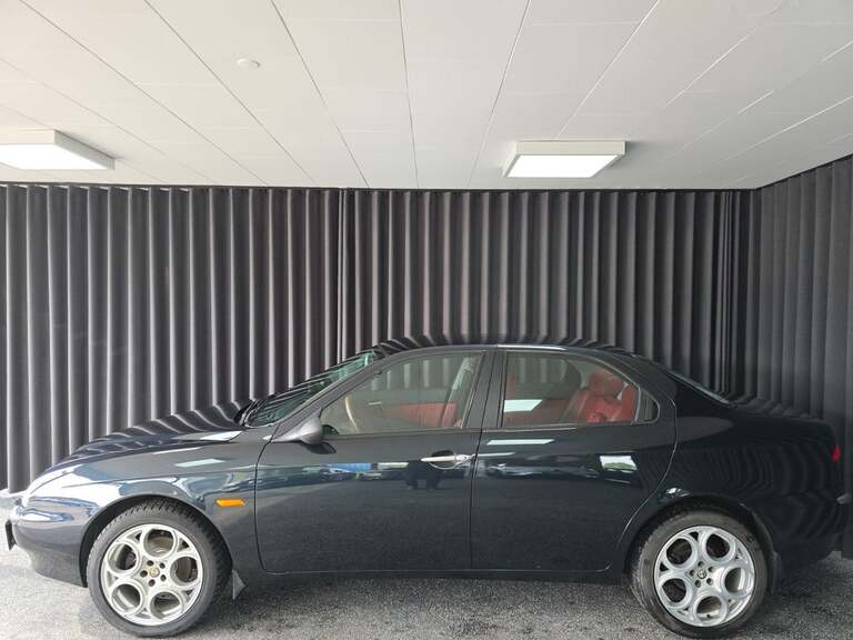 Alfa Romeo 156