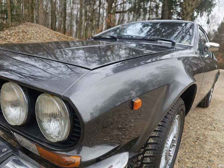 Alfa Romeo GTV