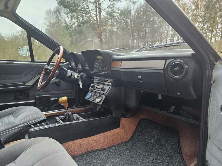 Alfa Romeo GTV
