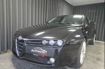 Alfa Romeo 159
