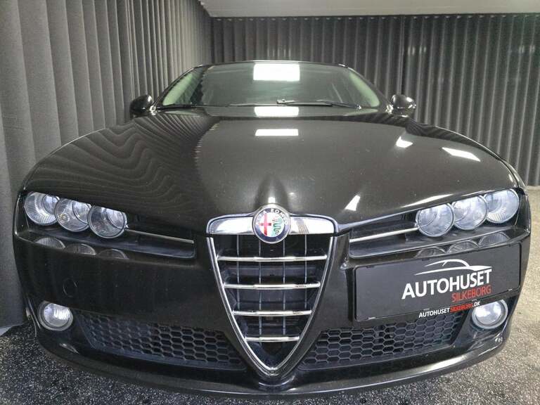 Alfa Romeo 159