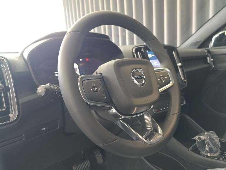 Volvo C40