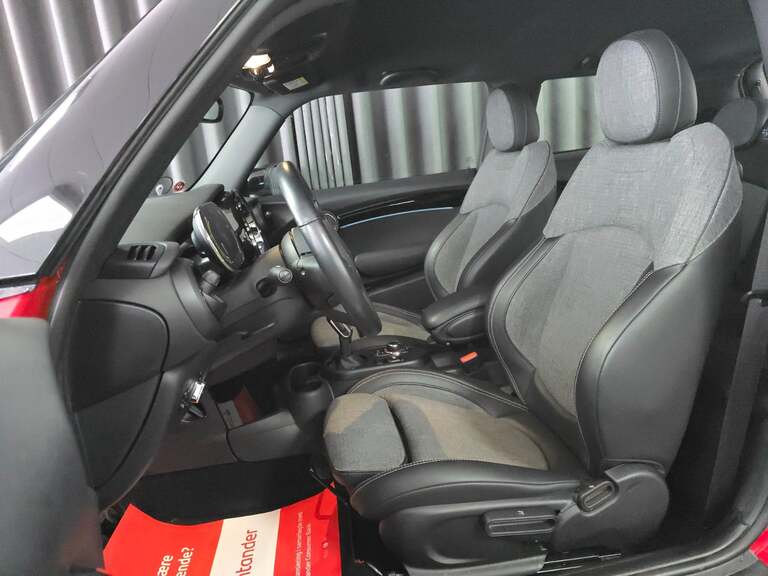 MINI Cooper SE