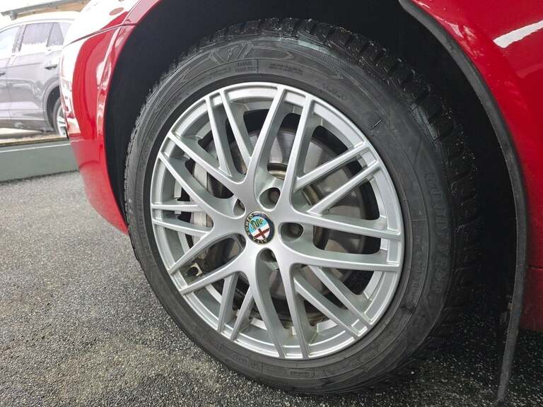 Alfa Romeo 159